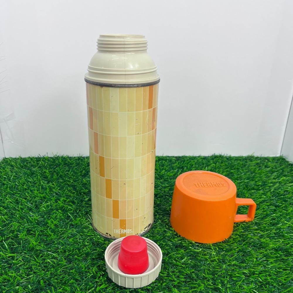 Vintage Thermos Brand Vacuum Bottle Orange Tan Grid Pattern 10" Orange Peach 70'